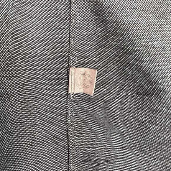 Lululemon Shirt Men’s L/XL? One Thing At A Time Button Down Charcoal Dark Slate - Picture 3 of 8